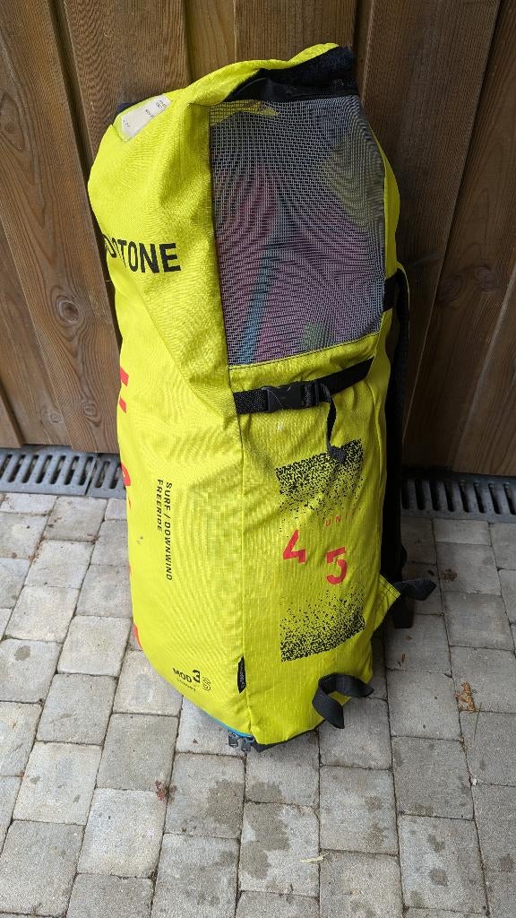 aile de wing duotone unit 4.5m 2025 moins de 10 sorties, Enlèvement, Comme neuf, Wingsurf-aile