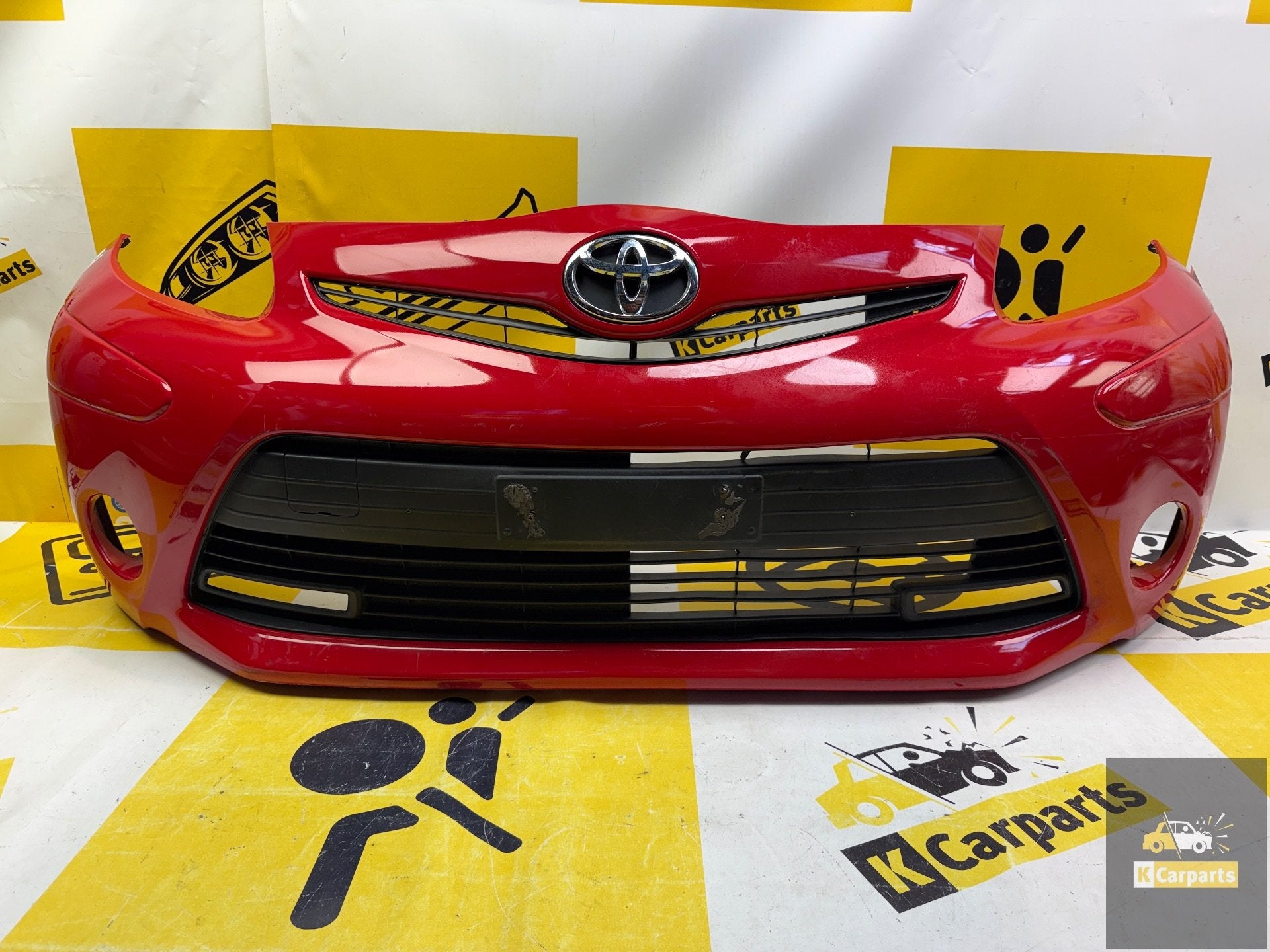 Toyota AYGO voorbumper Facelift origineel 52119-0H110 Bumper, Info@toyota.co.jp, Gebruikt, Voor, Toyota Motor Corporation