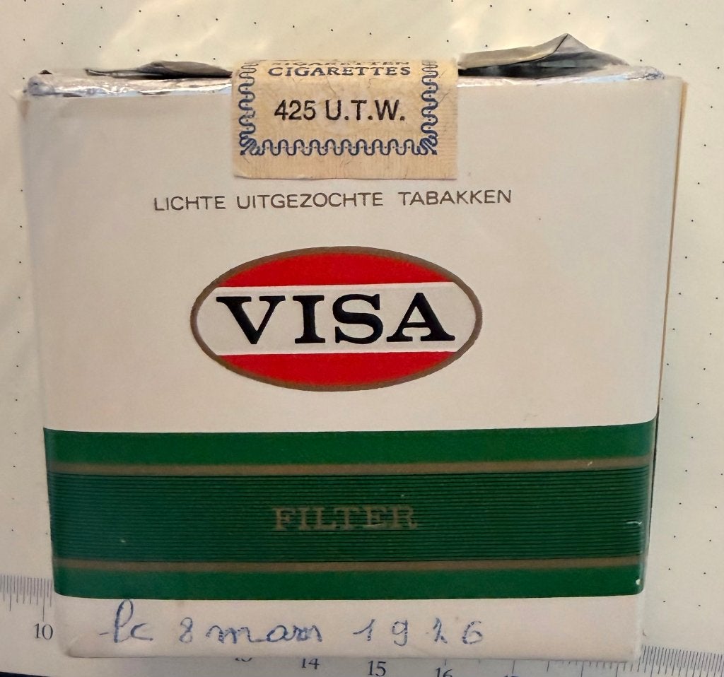 Paquet de cigarettes Visa 1976, Enlèvement ou Envoi, Comme neuf, Autres types