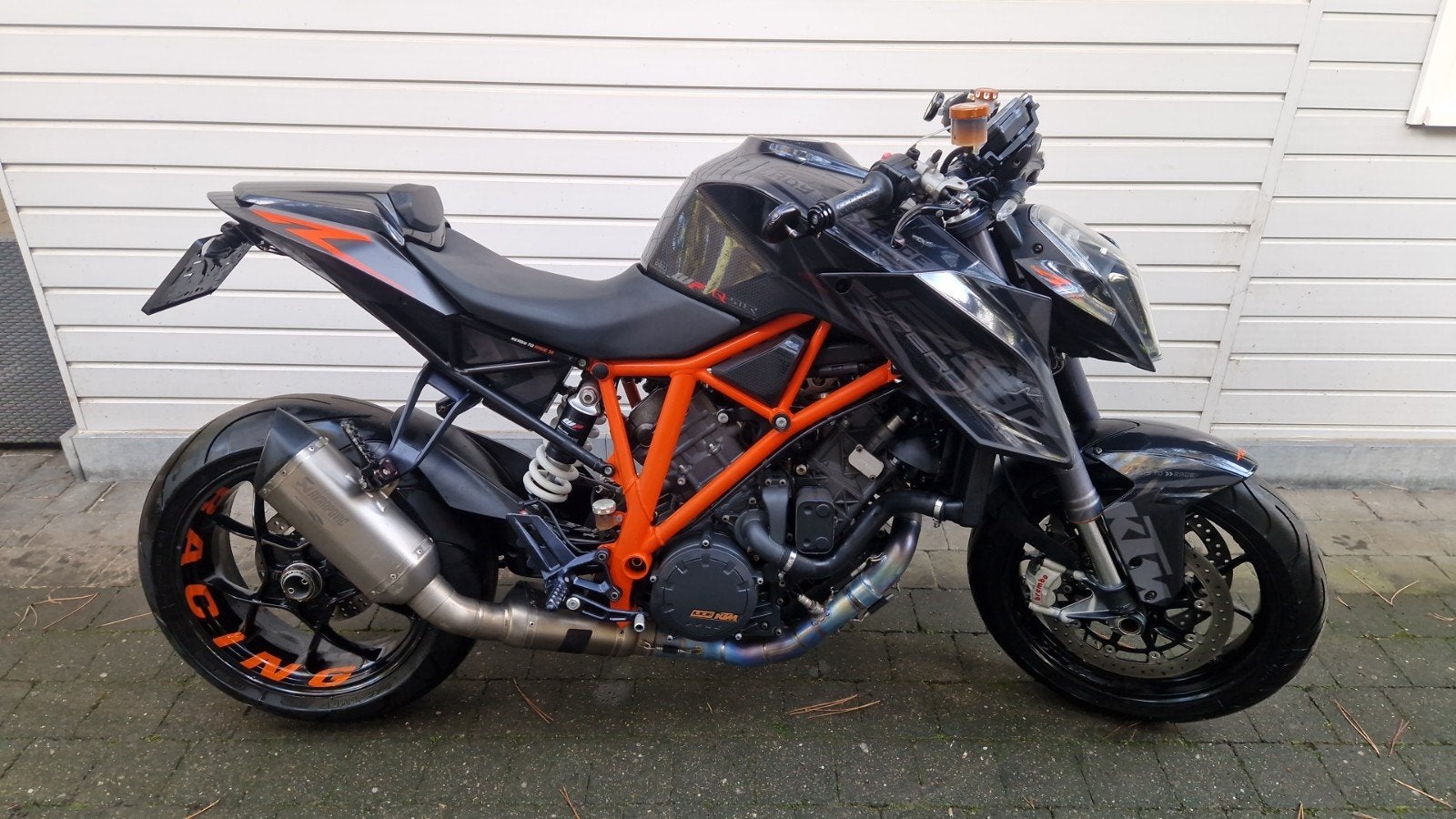 ktm superduke 1290r     4750 euro   0472109098, Motos, Poignées chauffantes, Plus de 35 kW, 1300 cm³, 2 cylindres