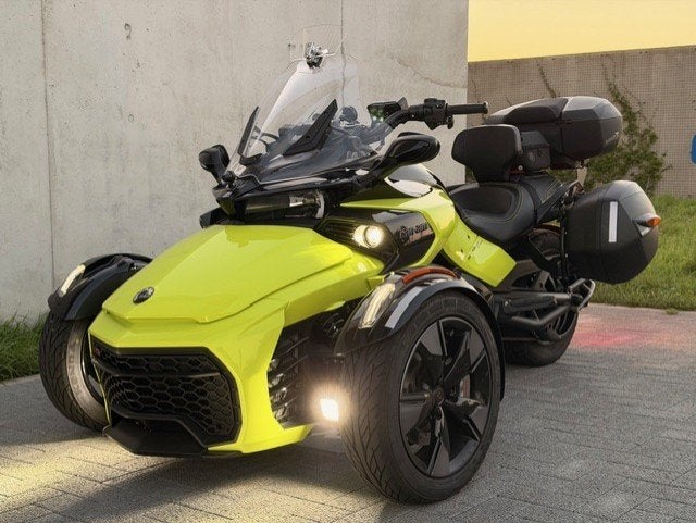 Can-am, 2 cilinders, 1130 cc, Meer dan 35 kW