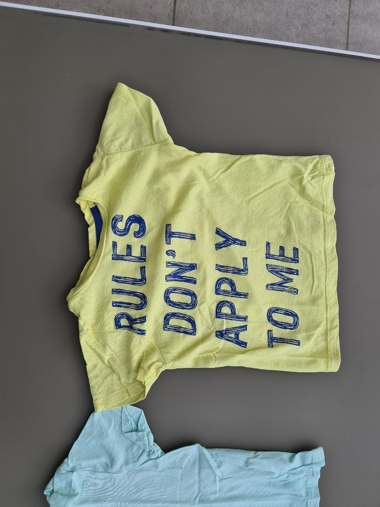 geel t-shirt Rules Don't Apply To Me, Fagottino, 9, Kinderen en Baby's, Kinderkleding | Maat 92, Ophalen, Zo goed als nieuw