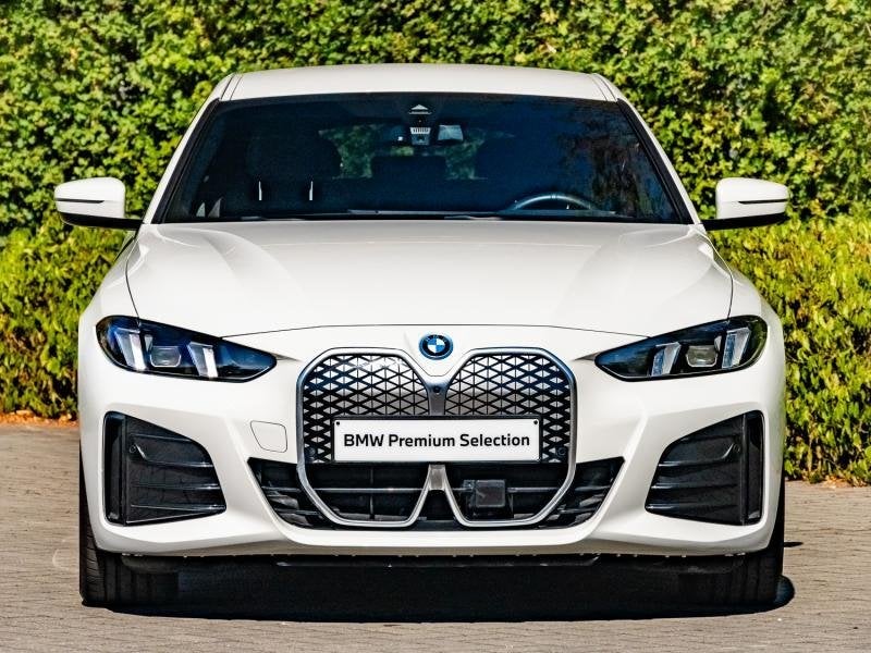 BMW i4 eDrive Gran Coupé, Autos, I4, Entreprise, https://public.car-pass.be/vhr/2be45dd8-1ff6-4804-8040-8506a582961a, 5 portes