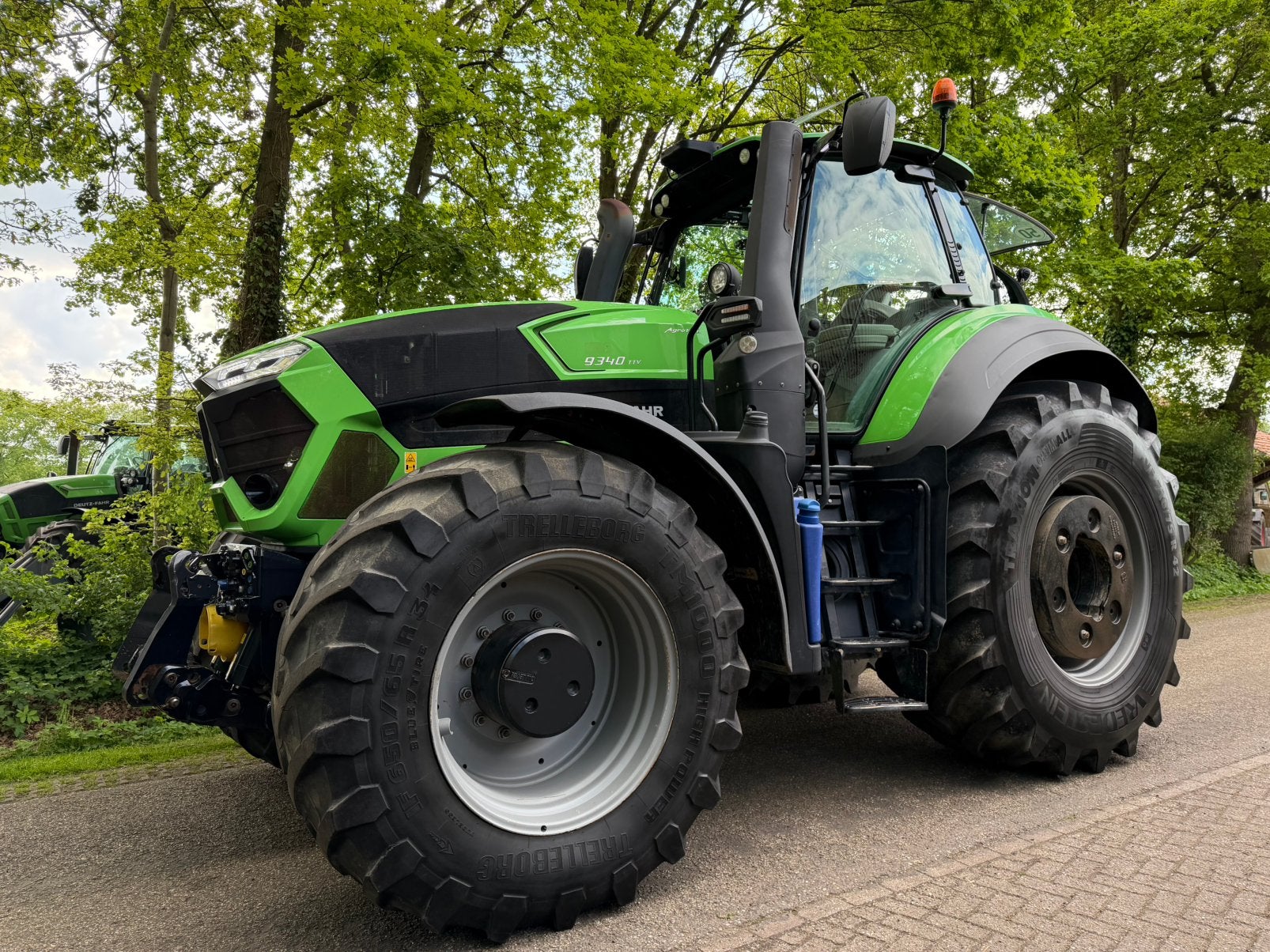 Deutz Fahr 9340 TTV, Ophalen