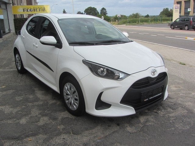 Toyota Yaris 1.0 vvti 41.000Km Garantie Airco Caméra Carplay, Autos, Achat, Entreprise, Boîte manuelle, Entretenue par le concessionnaire