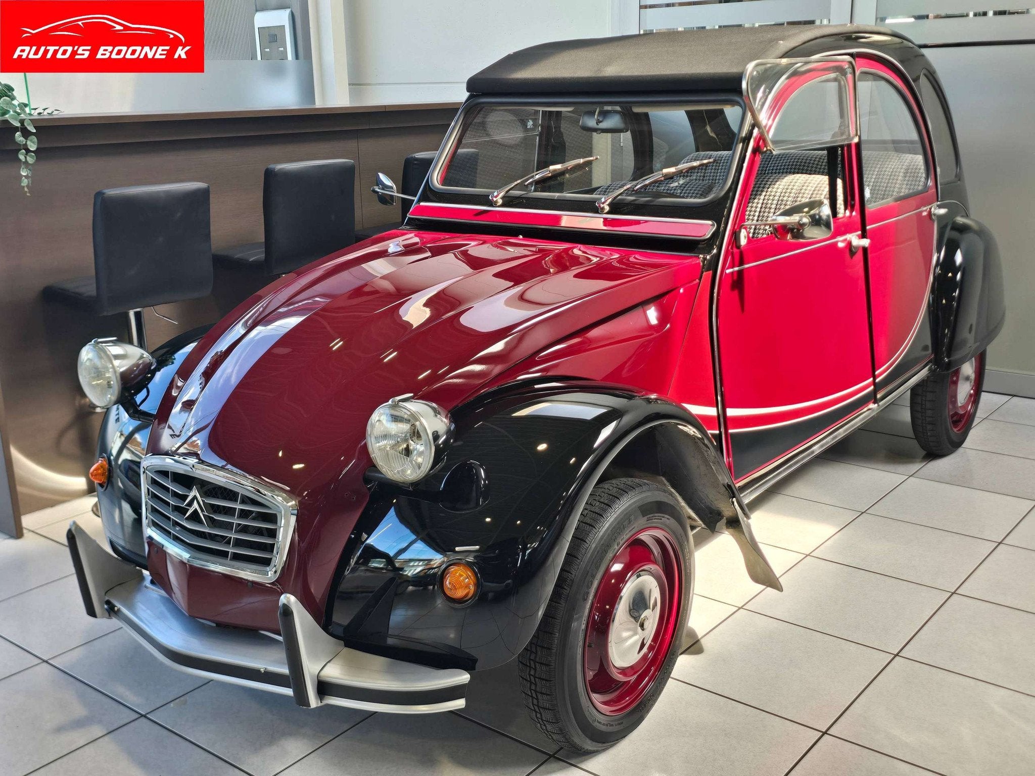 Citroën 2CV 2cv6 / Prachtstaat / 600cc / 21kw / Belgium car, Auto's, Oldtimers, 28 pk, Zwart, Bedrijf, Handgeschakeld