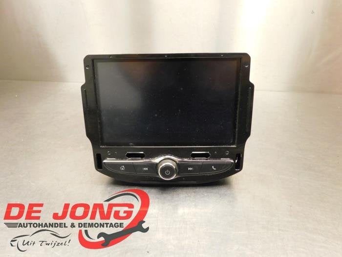 Radio van een Opel Adam, Gebruikt, -, -, Opel