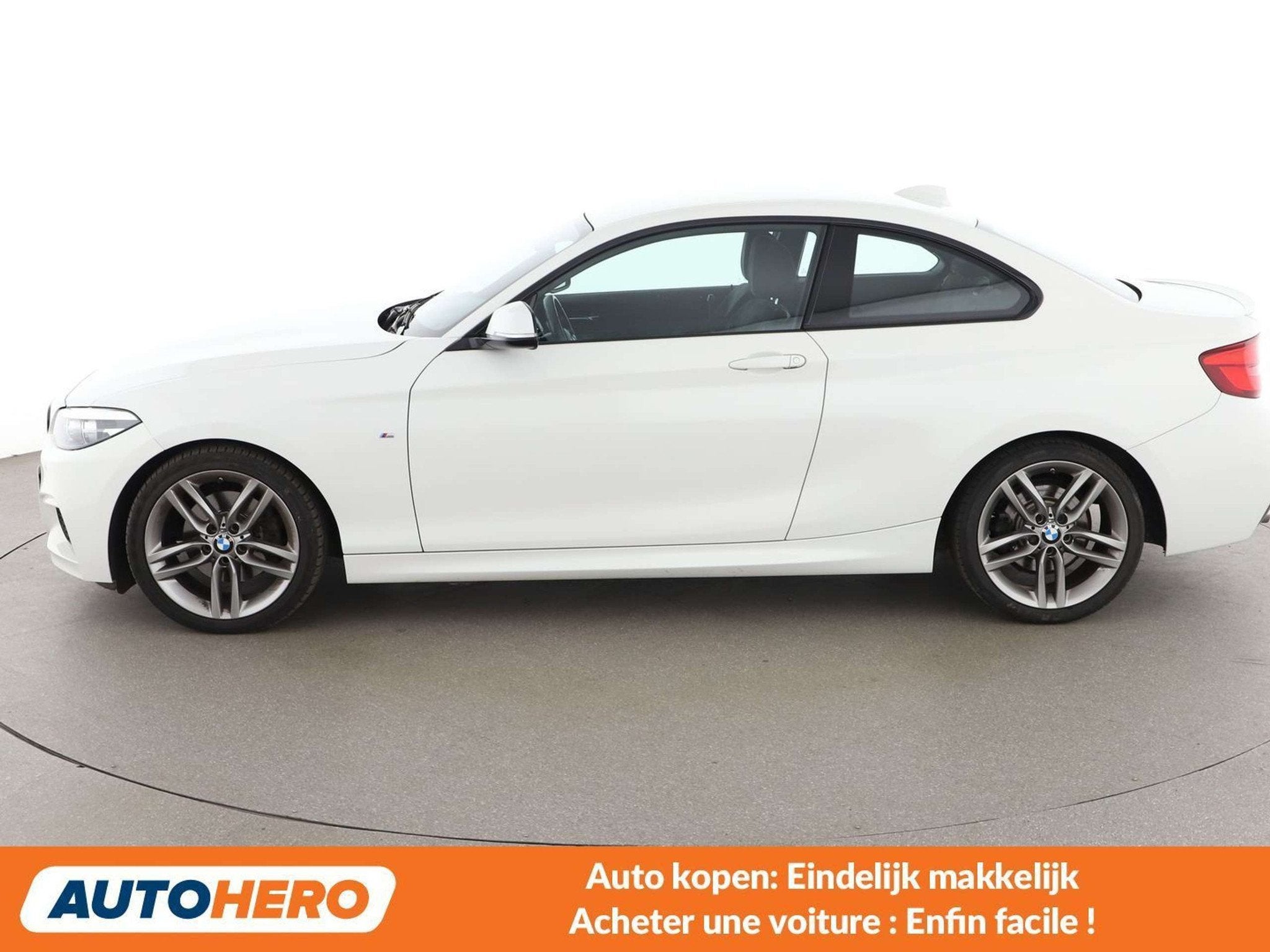 BMW 2 Serie 220 220d xDrive M Sport (automatique), Autos, Ordinateur de bord, Alcantara, 2 portes, Diesel