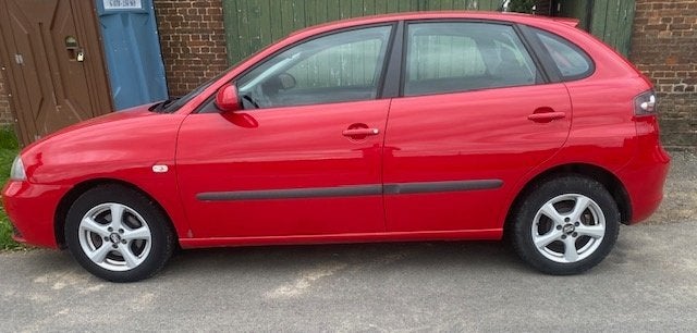 auto, Autos, Rouge, Achat, 4 portes, 1184 kg