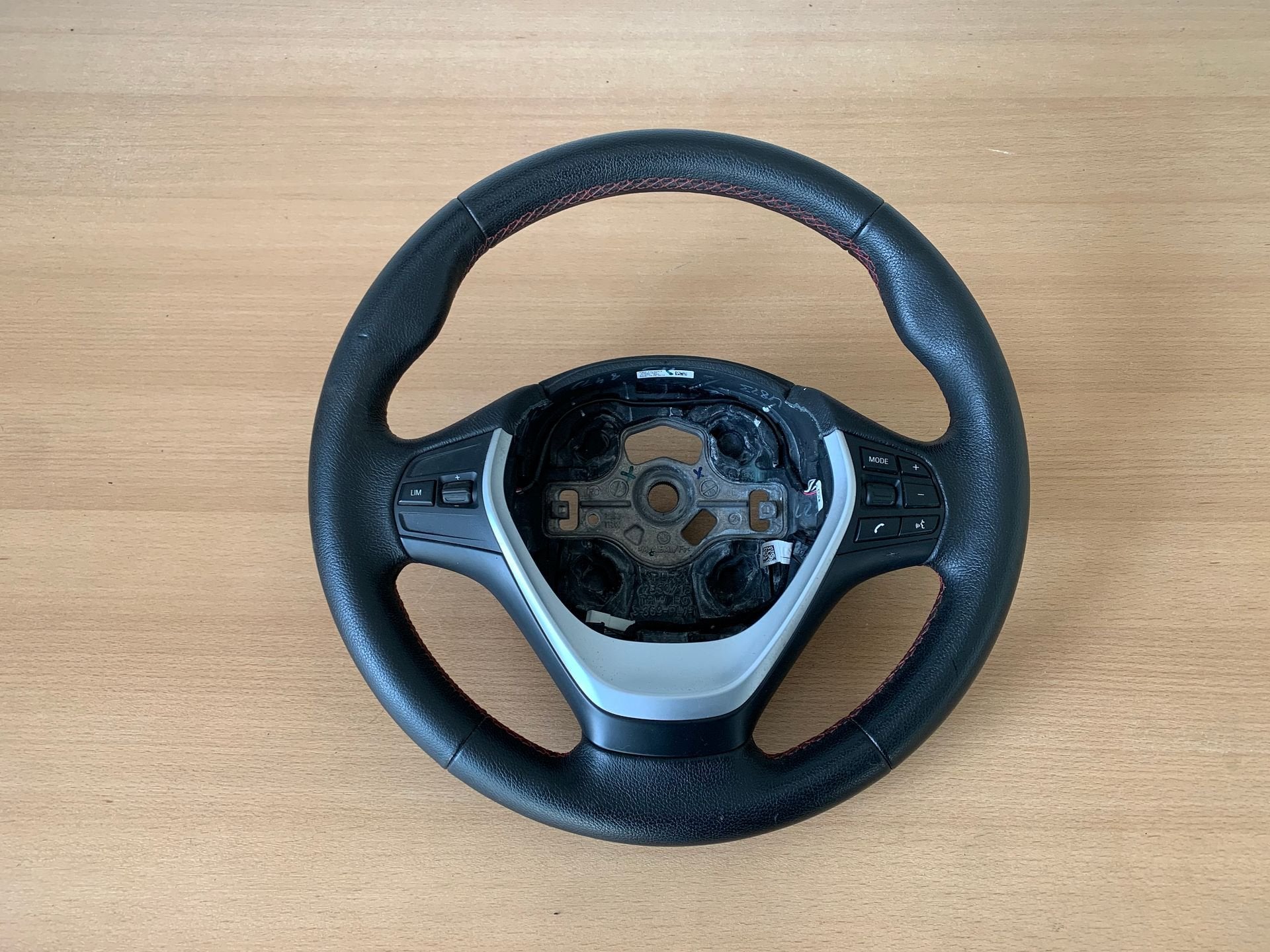 Stuur stuurwiel rode stiksels BMW 1 serie en 3 serie F20 F30, -, Utilisé, -, Enlèvement ou Envoi