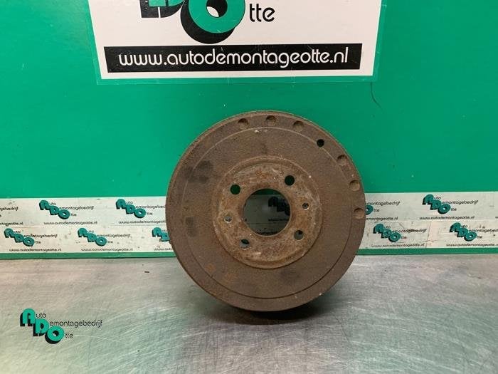 Tambour de frein arrière d'un Peugeot Bipper (Bipper 08-), -, 3 mois de garantie, Utilisé, -
