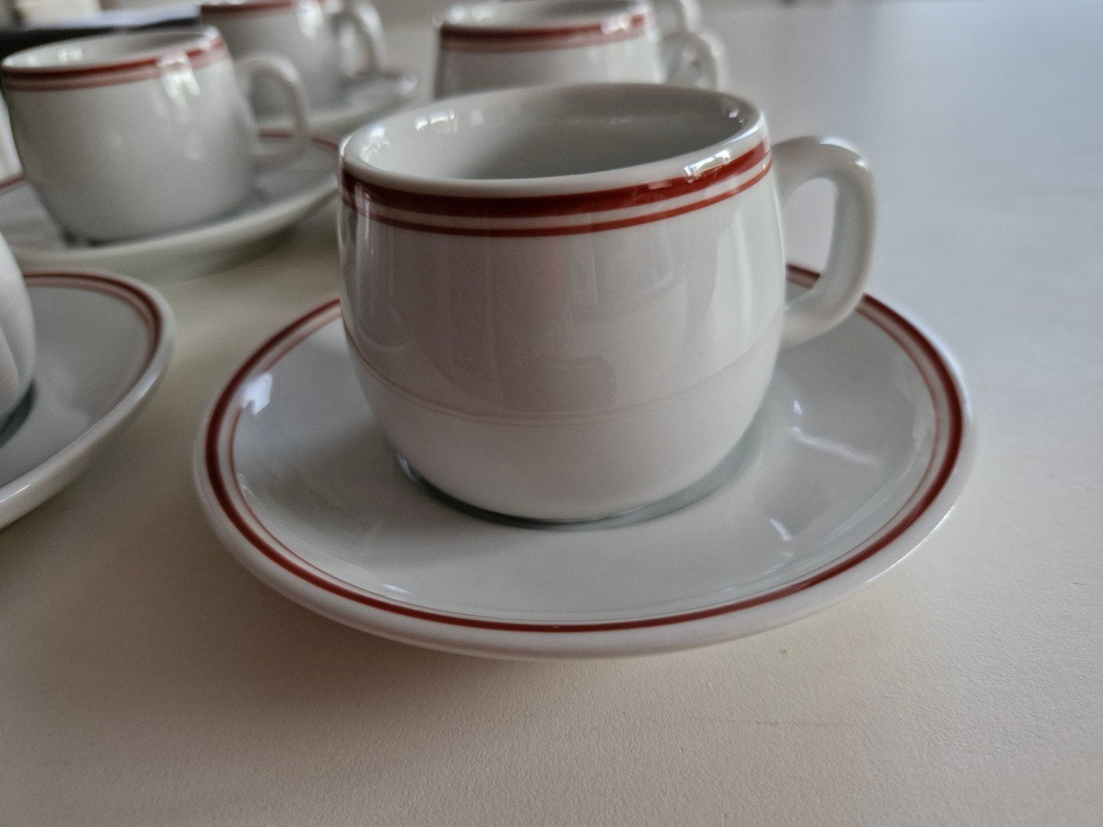 6 espresso tassen met schoteltjes, Apilco porselein, Huis en Inrichting, Overige merken, Ophalen of Verzenden, Zo goed als nieuw
