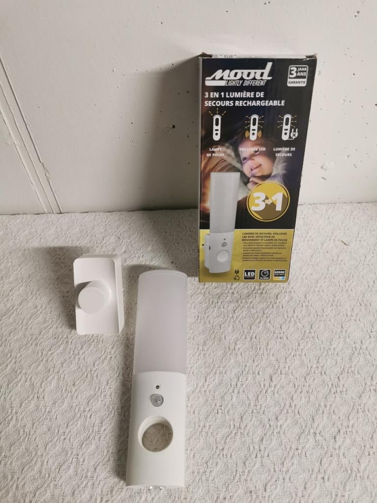 Lampe de secours rechargeable, Enlèvement ou Envoi