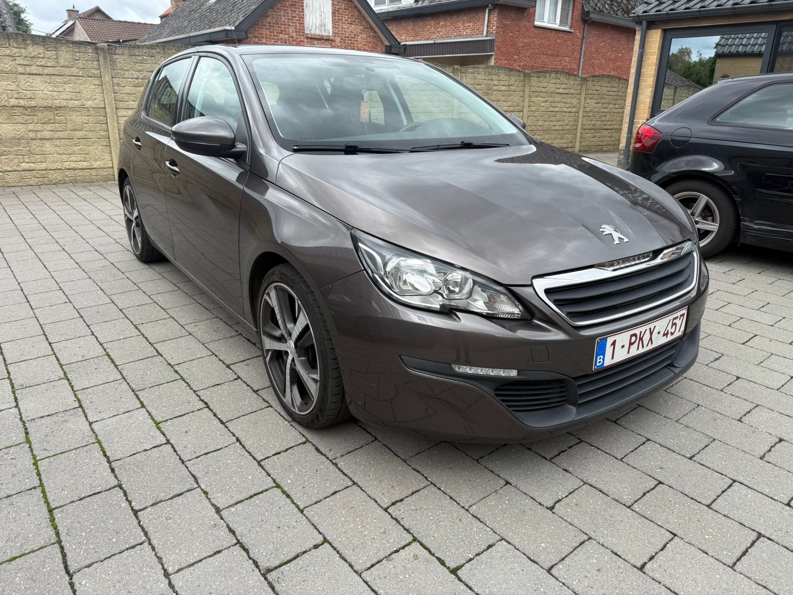 Peugeot 308 puretech, Autos, Peugeot, Achat, Boîte manuelle, 5 portes, Particulier
