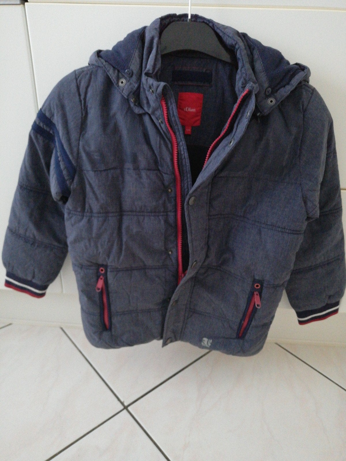 veste d'hiver S.Oliver taille 128 8 ans, Enfants & Bébés, Garçon ou Fille, Enlèvement ou Envoi, Comme neuf, Manteau