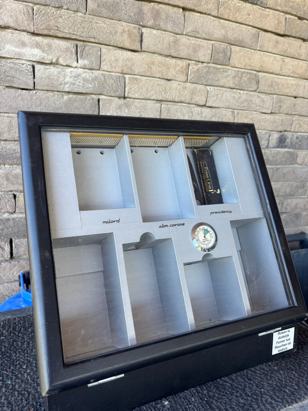 Humidor et coupe-cigares idéaux pour les collections,mancave, Enlèvement, Comme neuf