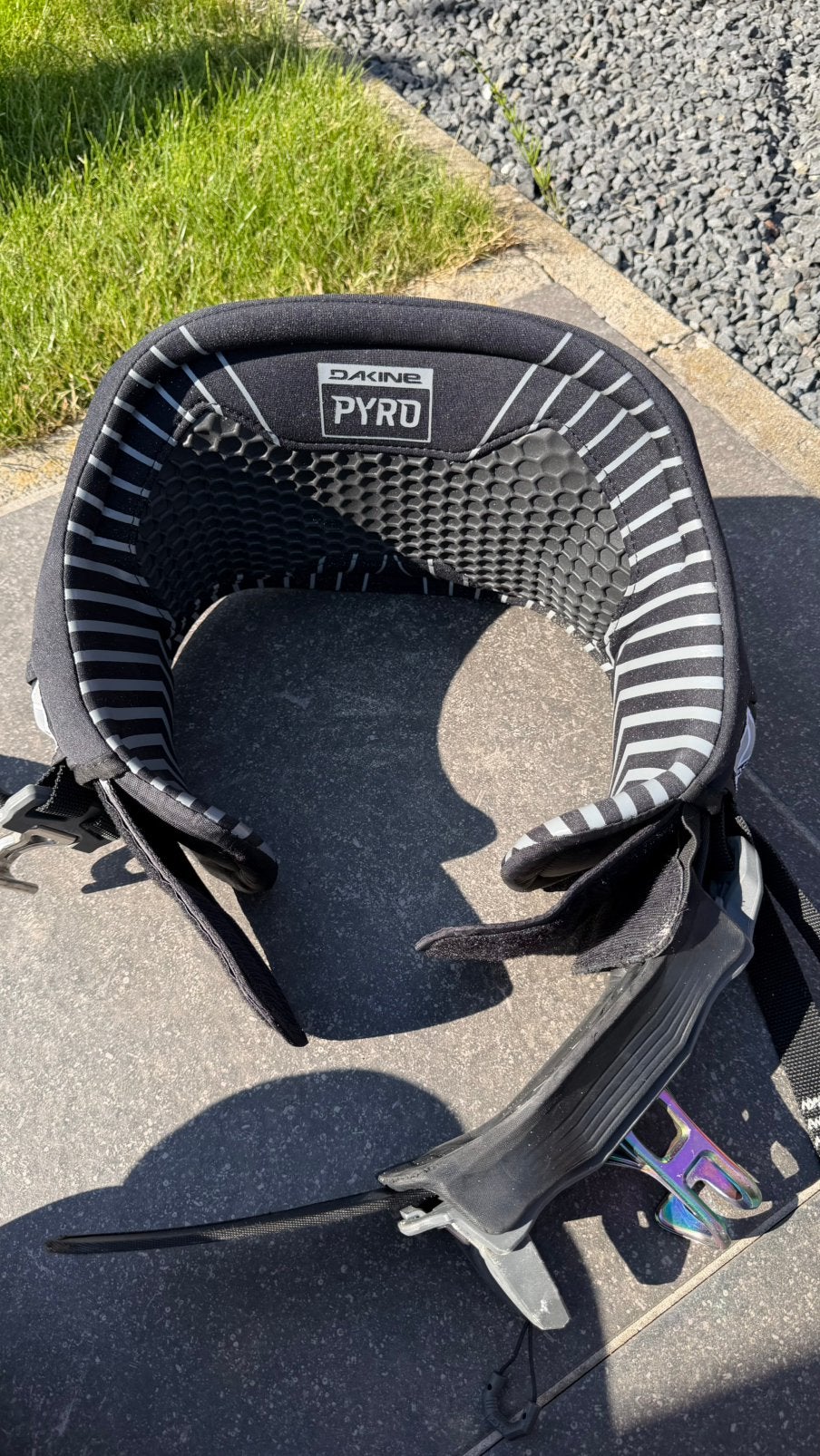 Dakine harnas Pyro Black XS, Ophalen, Zo goed als nieuw