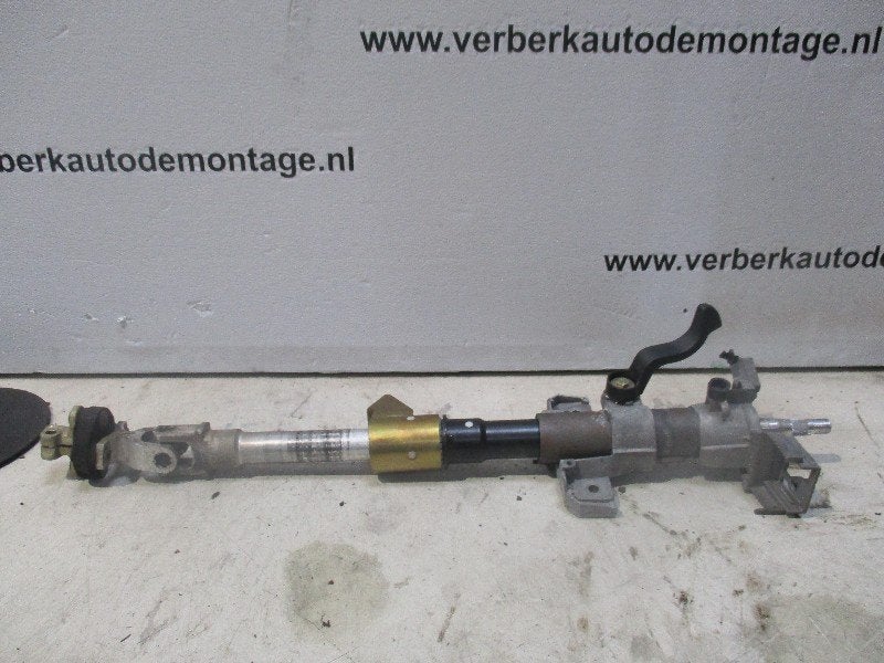 BOITIER DE COLONNE DE DIRECTION Saab 900 II (4531307), Saab-de-info@saabgroup.com, Marienbergstraße  96
90411  Nürnberg, DE, Utilisé