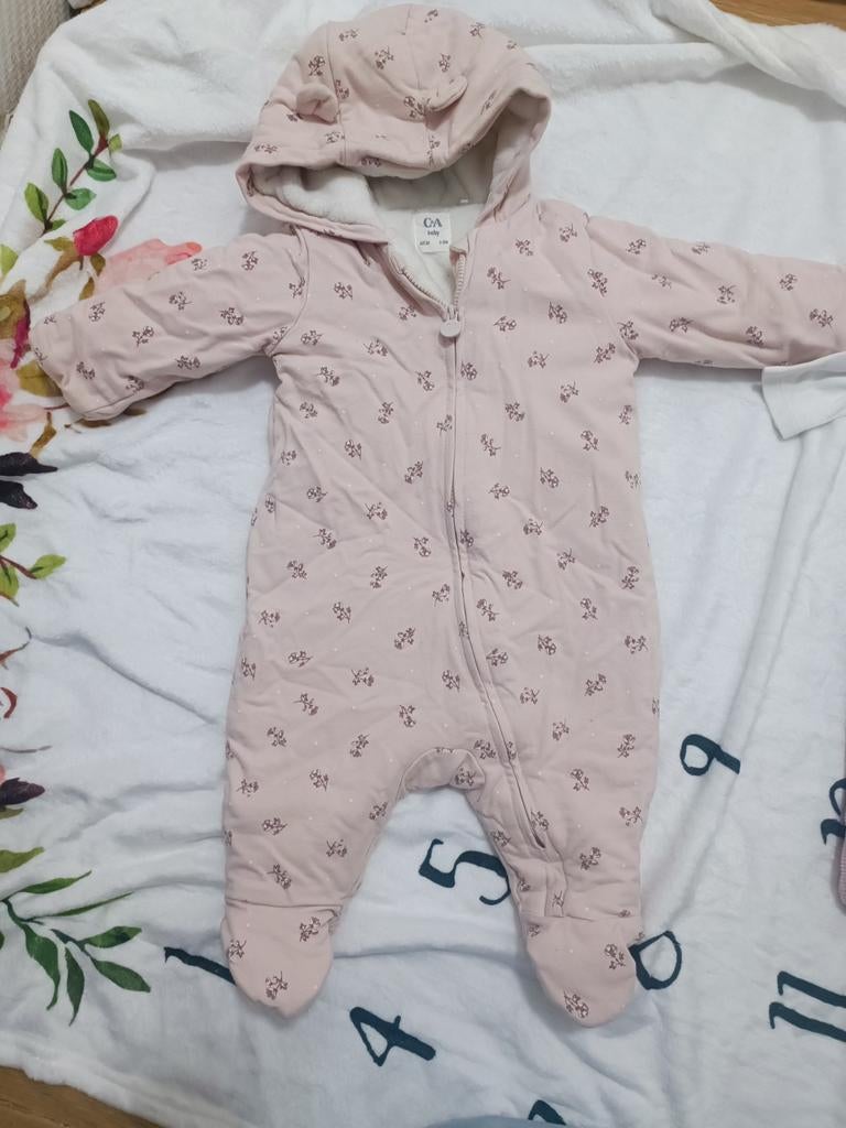 Lot vêtements bébé 1 à 6mois, Enlèvement, Fille
