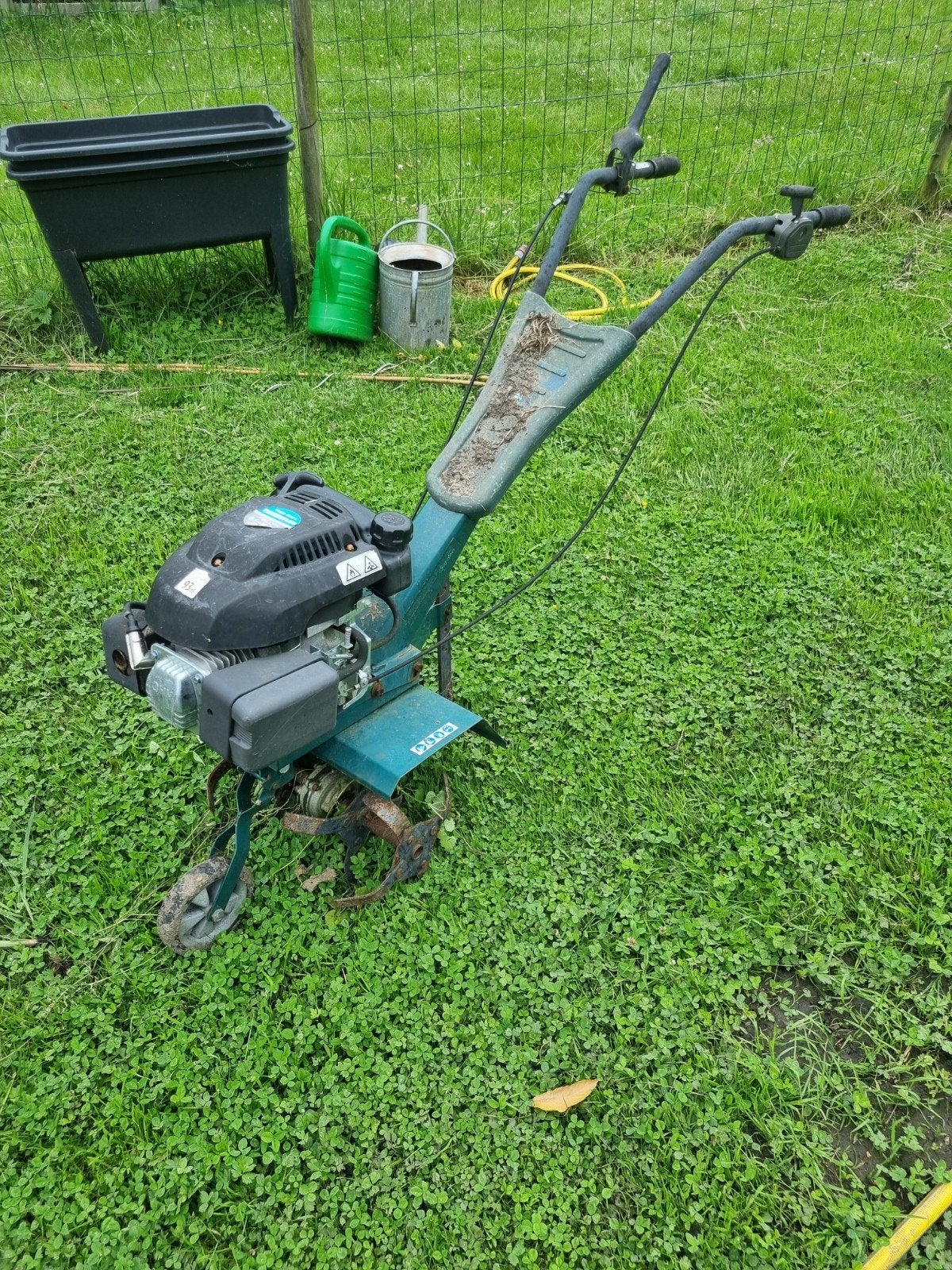 Motoculteur powerplus., Enlèvement