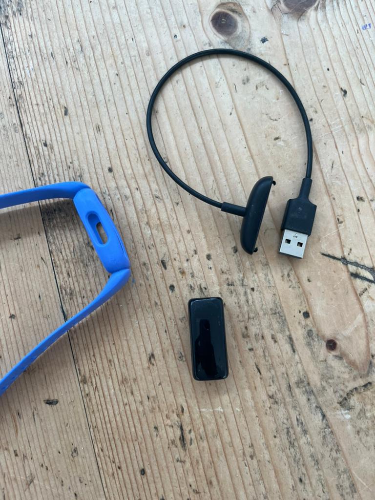 Fitbit Ace 3, Ophalen, Gebruikt