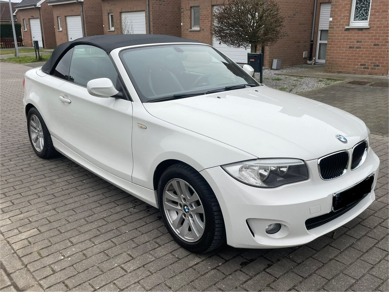 BMW 118d Cabriolet Bj 09/2011 Gekeurd vvk Automaatiek, Autos, Cuir, Euro 5, Achat, Cabriolet