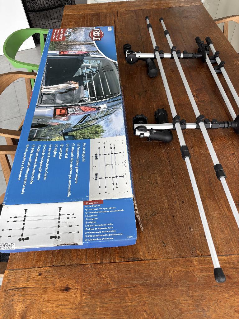 hondenrek voor in auto, Auto diversen, Hondenrekken, Ophalen, Zo goed als nieuw