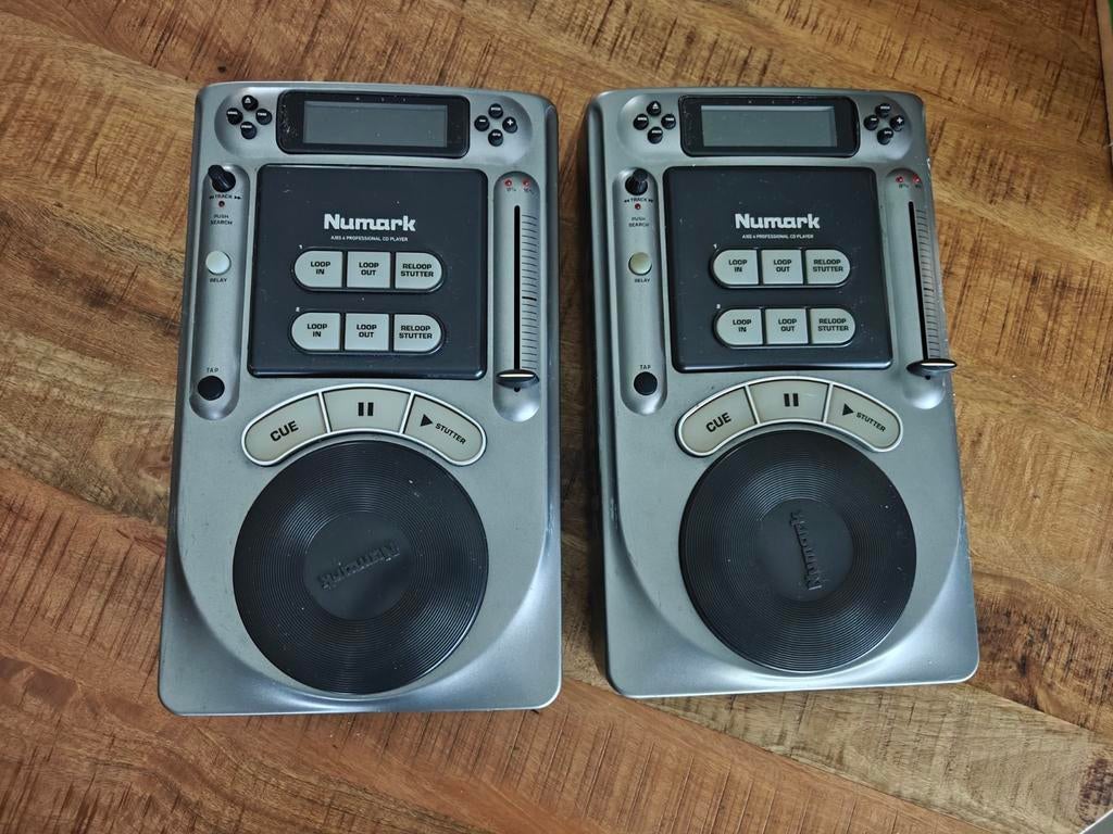 Numark Axis 4 cd speler, Ophalen, Numark