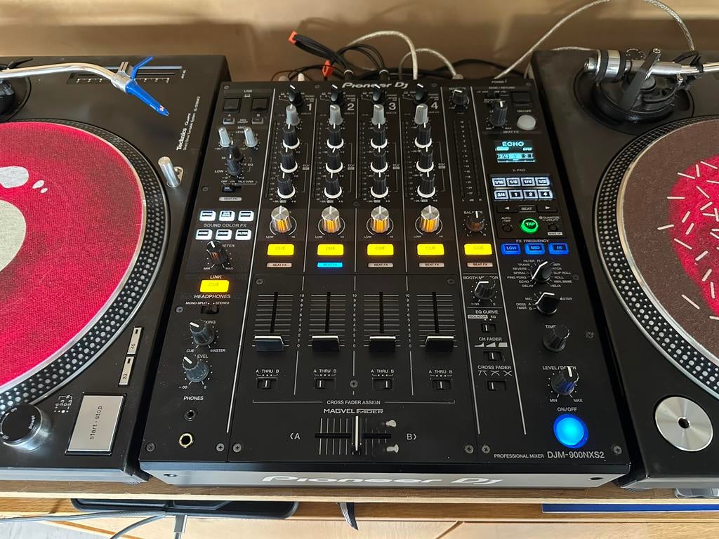 Pioneer DJM-900 NXS2 — Table de mixage DJ — AlphaTheta, Enlèvement, Utilisé, DJ-Set, Pioneer