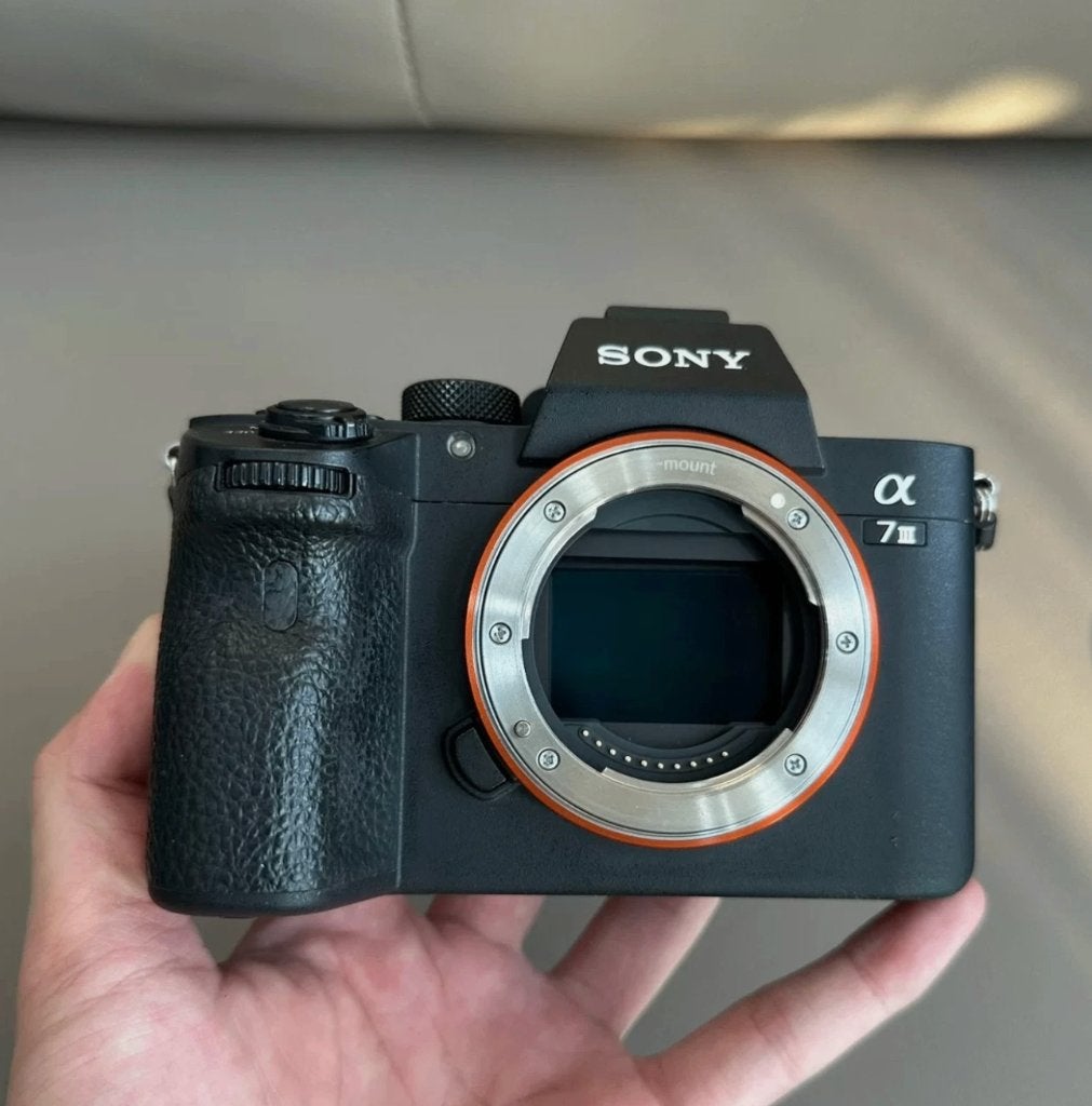 Appareil photo numérique sans miroir Sony Alpha a7 III  4K, TV, Hi-fi & Vidéo, Sans zoom optique, Enlèvement ou Envoi, Utilisé