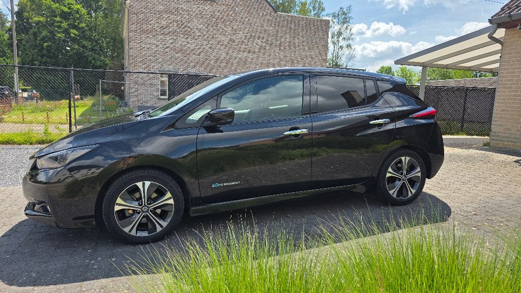 Nissan leaf SOH 100%, Bluetooth, Zwart, Elektrisch, Particulier