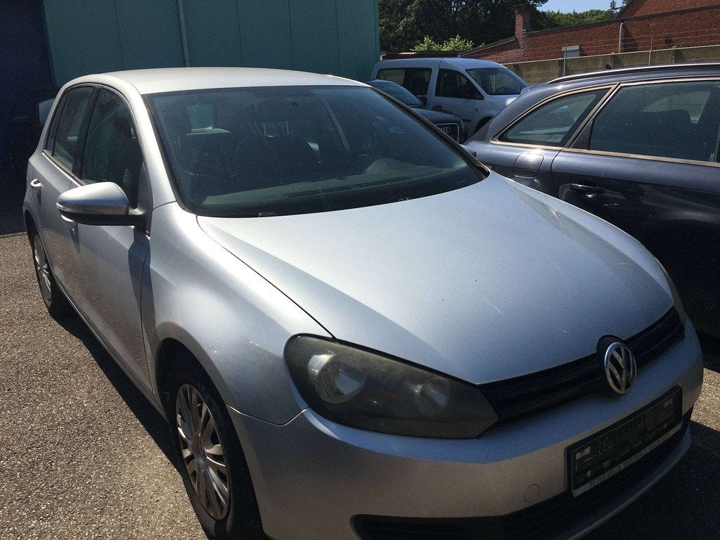 Volkswagen Golf 1.6 CR TDi Trendline DPF DIESEL (bj 2010), Auto's, 105 pk, Gebruikt, Zwart, 4 cilinders