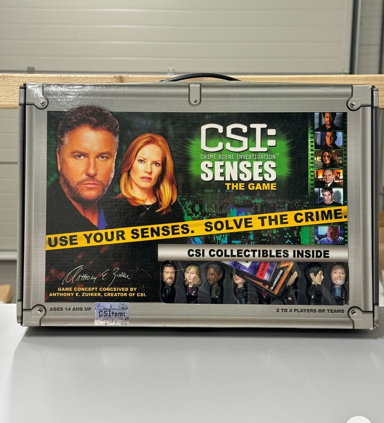 CSI Senses - Le jeu de plateau Jeu scène de crime + poupées, Enlèvement ou Envoi, Neuf