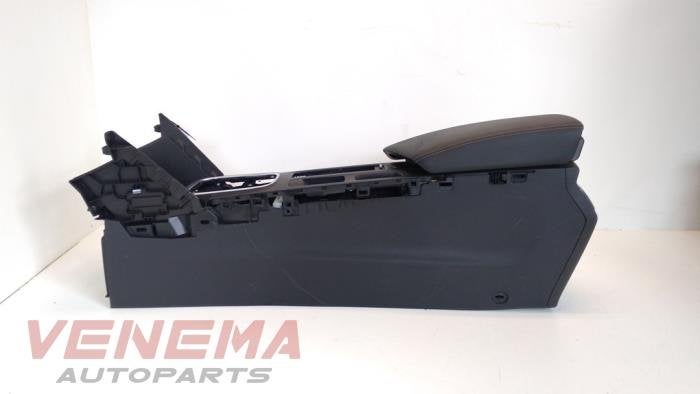 Console centrale d'un Renault Megane, Renault, -, 3 mois de garantie, Utilisé