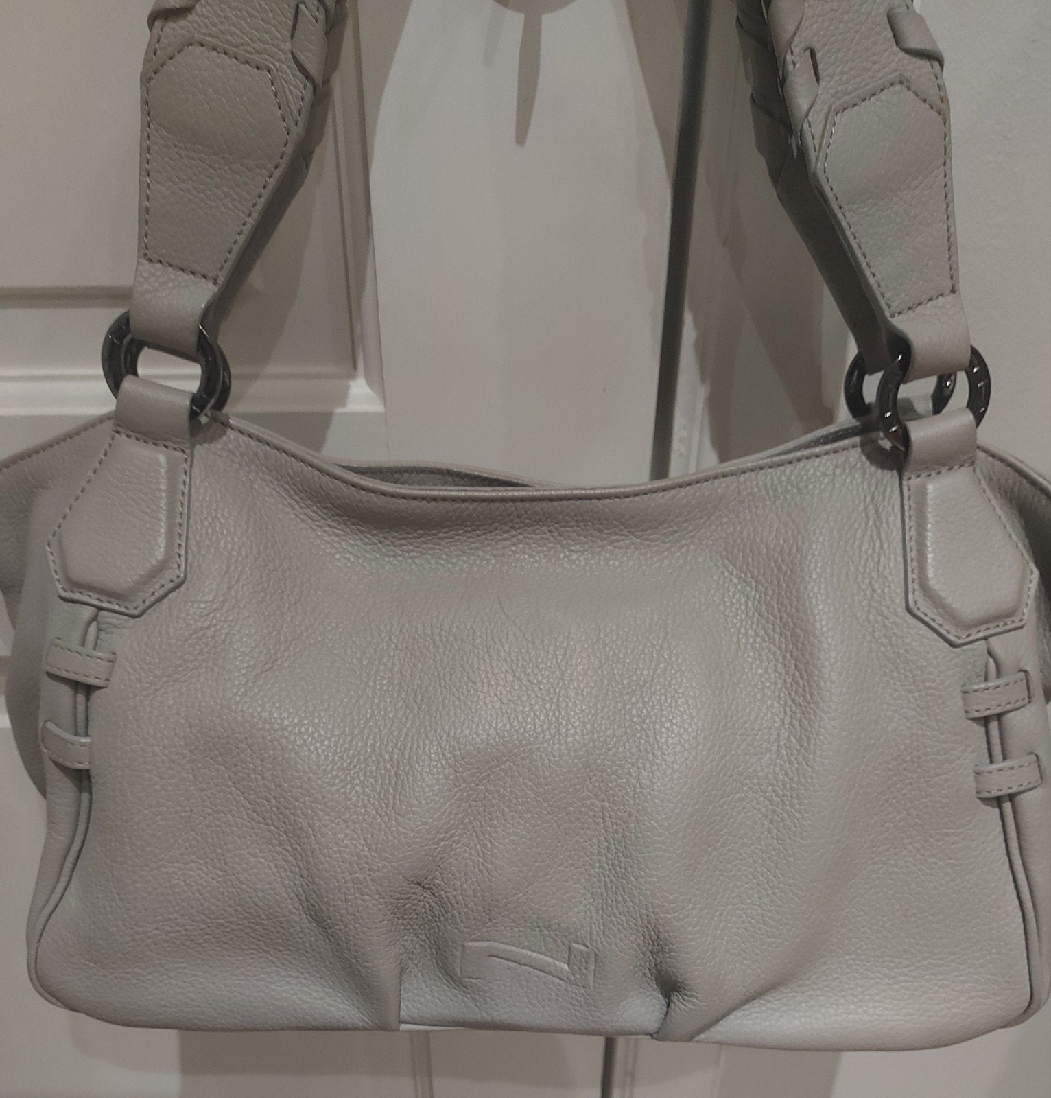 NEUF!! Sac en cuir véritable "NATHAN-BAUME ".  Couleur taupe, Ophalen of Verzenden, Grijs