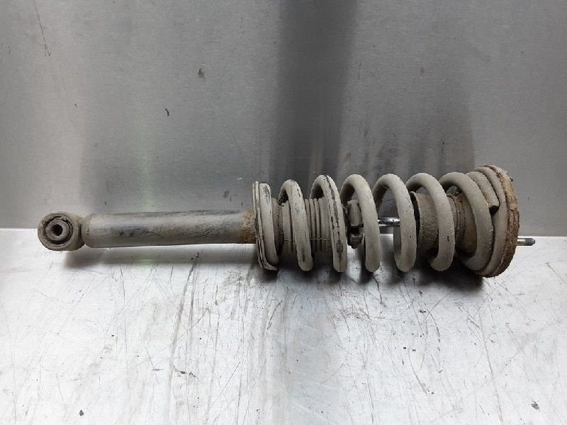 JAMBE DE FORCE AVANT DROIT Pajero Canvas Top (V6 / 7), Utilisé, Mitsubishi