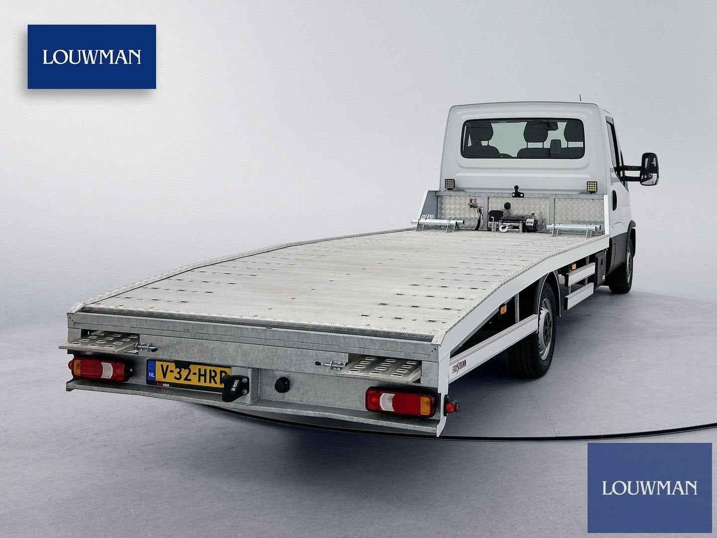 Iveco Daily 35S18H 3.0 410 Oprijwagen Led Adaptieve cruise c, Auto's, Automaat, Iveco, Wit, Bedrijf