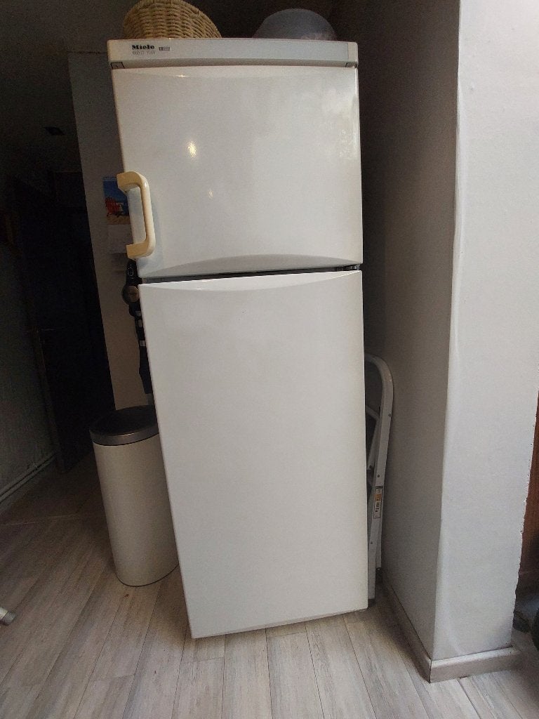 Frigo (combi congelateur) blanc de marque Miele, 160 cm ou plus, Enlèvement, Utilisé, 200 litres ou plus