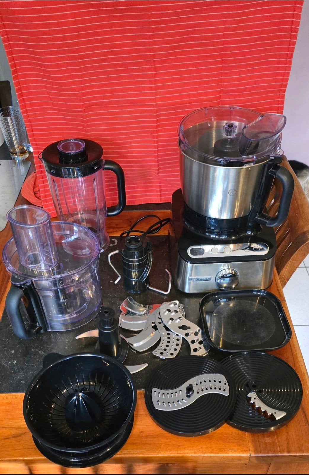keuken robot KENWOOD, Elektronische apparatuur, Ophalen, Gebruikt, Vaatwasserbestendig, 3 snelheden of meer