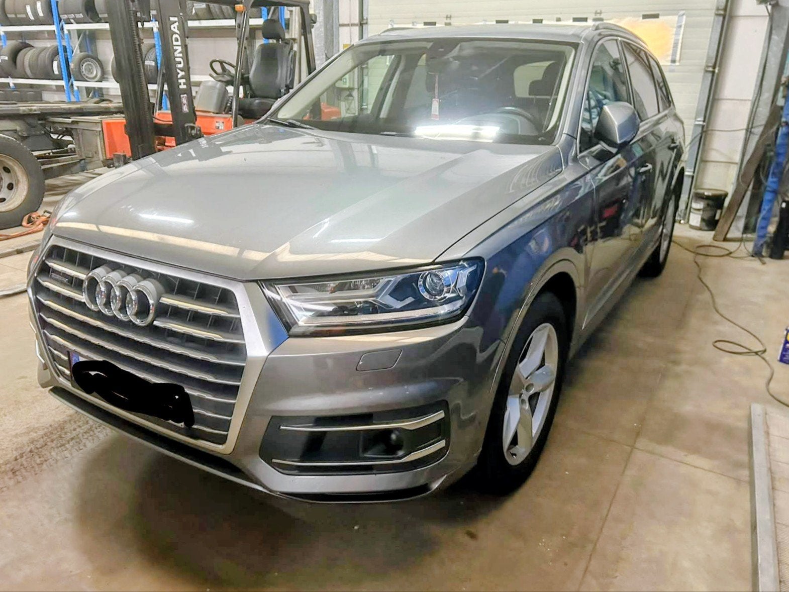 AUdi Q7 3.0 TDİ  2017 4M KAPOTTE MOTOR, Auto's, Automaat, Alcantara, Particulier, Zilver of Grijs