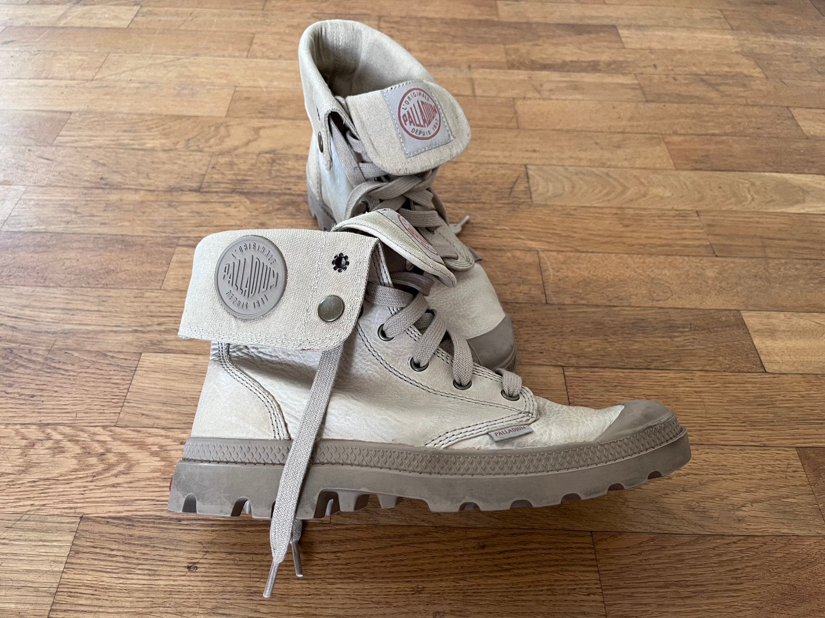 Palladium 40, Vêtements | Hommes, Enlèvement, Comme neuf