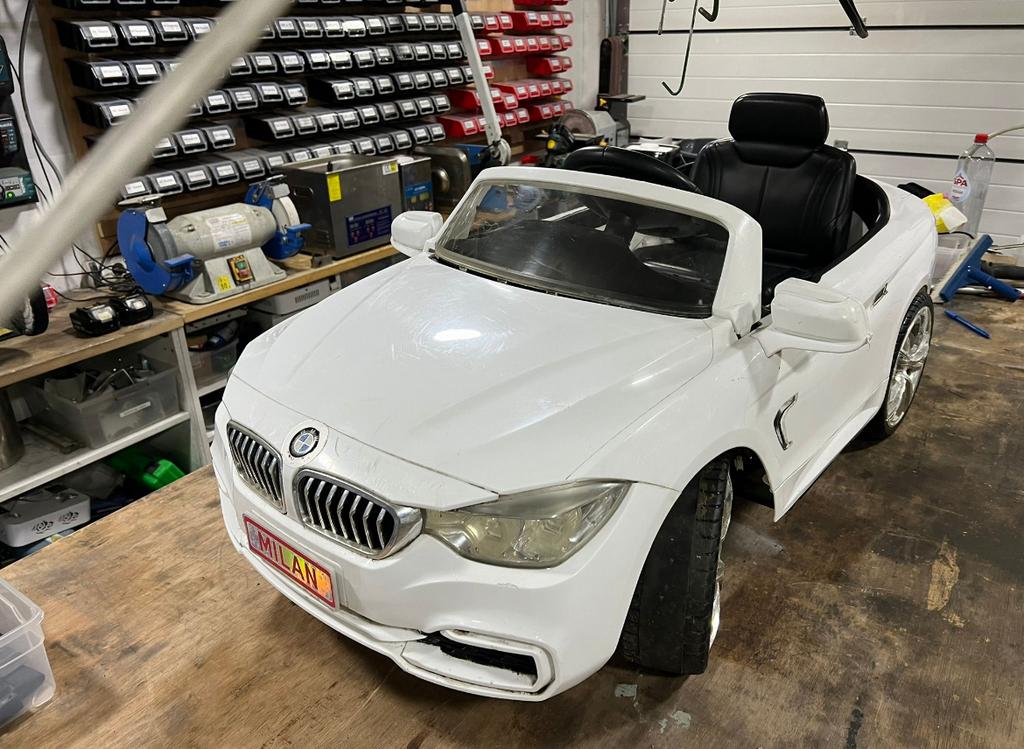 Witte BMW i4 mini, Ophalen, Zo goed als nieuw