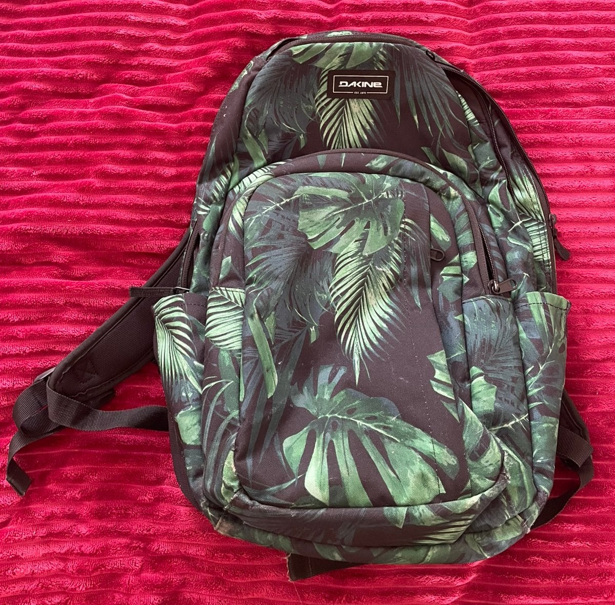 Boekentas Dakine, Bijoux, Sacs & Beauté, Sacs | Sacs à dos, Enlèvement, Comme neuf