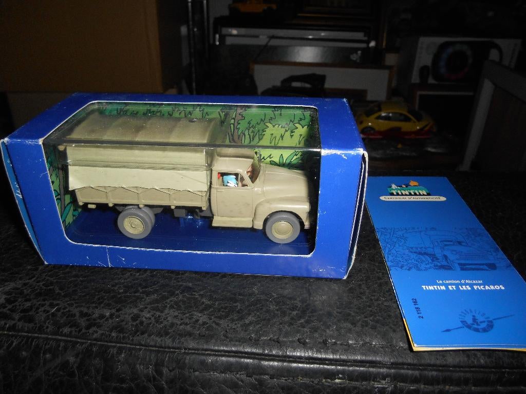 Voiture Tintin 62 avec certificat, Enlèvement ou Envoi, Tintin