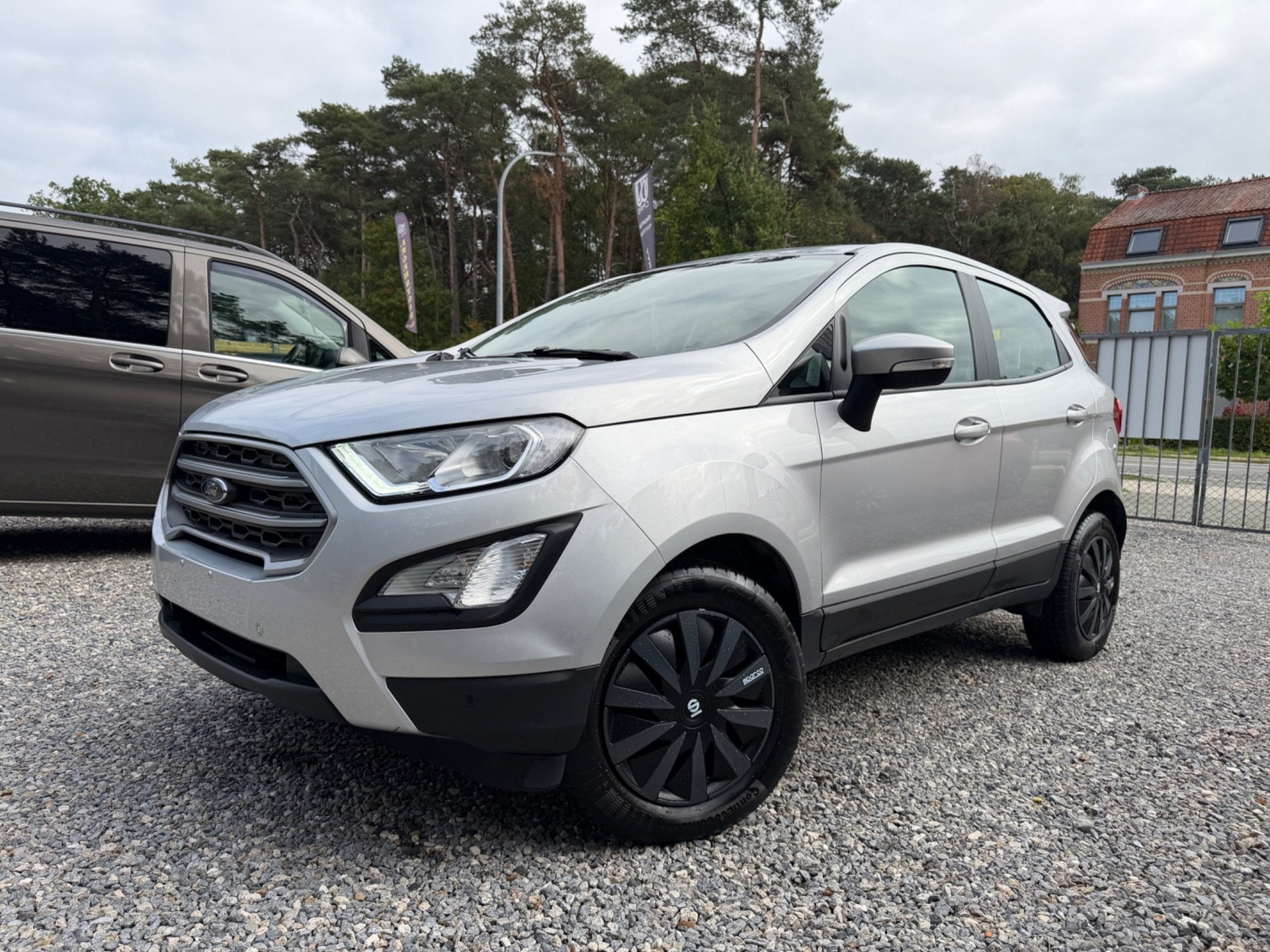 Ford Ecosport ECO boost 1.0B EURO6d '19 + 12M GARANTIE, Auto's, Voorwielaandrijving, Dealer onderhouden, Stof, Gebruikt
