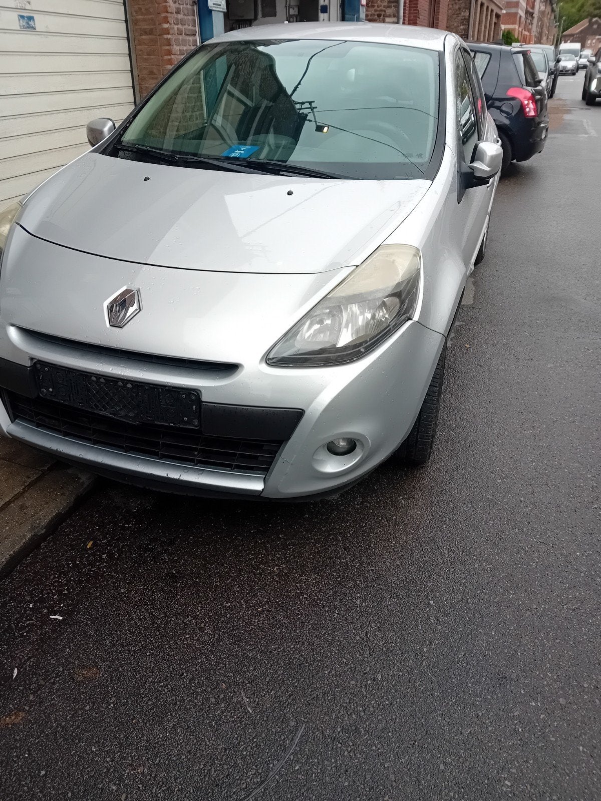 RENAUT CLIO 12 ESSENCE MODELE 2011 EURO5A VC VE DA AC RCD, Autos, Achat, USB, Entreprise, Boîte manuelle