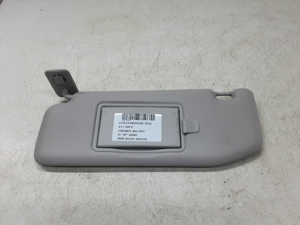 PARE-SOLEIL GAUCHE Citroën C3 (SX / SW) (01-2016/05-2018), Autos : Pièces & Accessoires, Citroën, Mevr. I. Hauben, Utilisé, Rue de l'Espoir 34 34
4030  GRIVEGNÉE, BE