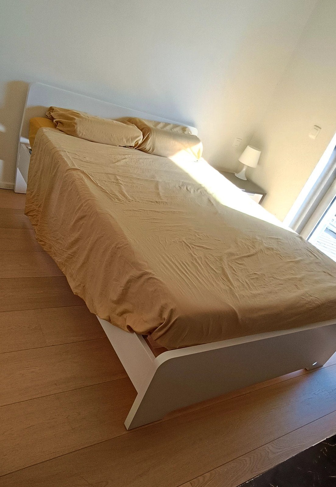 Complete slaapkamer 140x200 met ladekast en 2 nachtkastjes, Huis en Inrichting, Ophalen, 200 cm