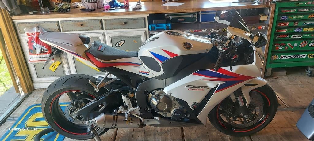 Honda fireblade cbr1000rr, Motoren, Motoren | Honda, 4 cilinders, Particulier
