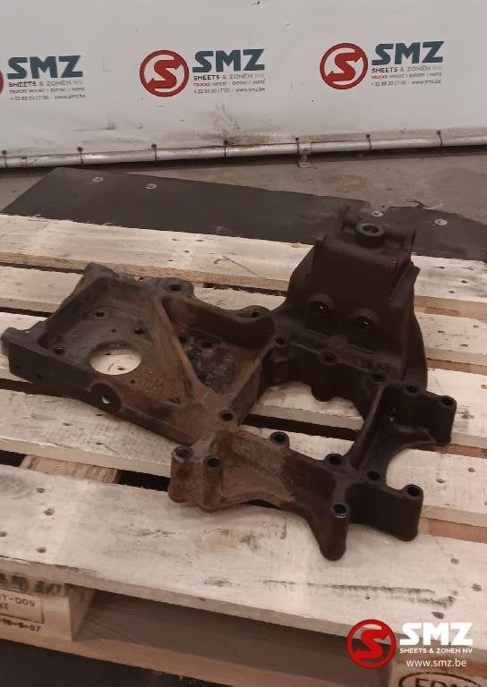 Occ support de pare-chocs gauche MAN, Autos : Pièces & Accessoires, Pièces camion, Utilisé, MAN, Suspension et Châssis